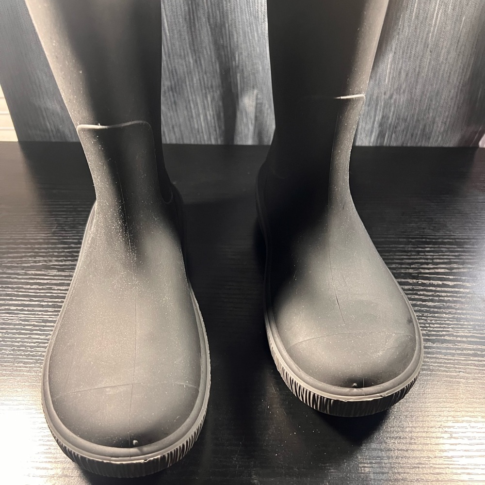 Kamik Charcoal Waterproof Rain Boots - Picture 2 of 5